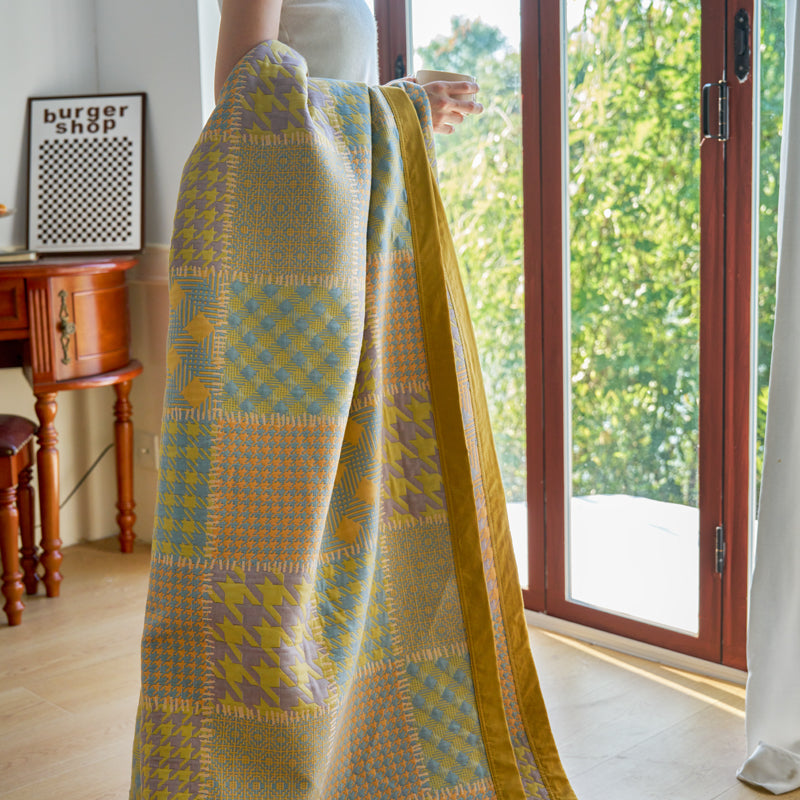 Rubik Cube Jacquard Cotton Blanket